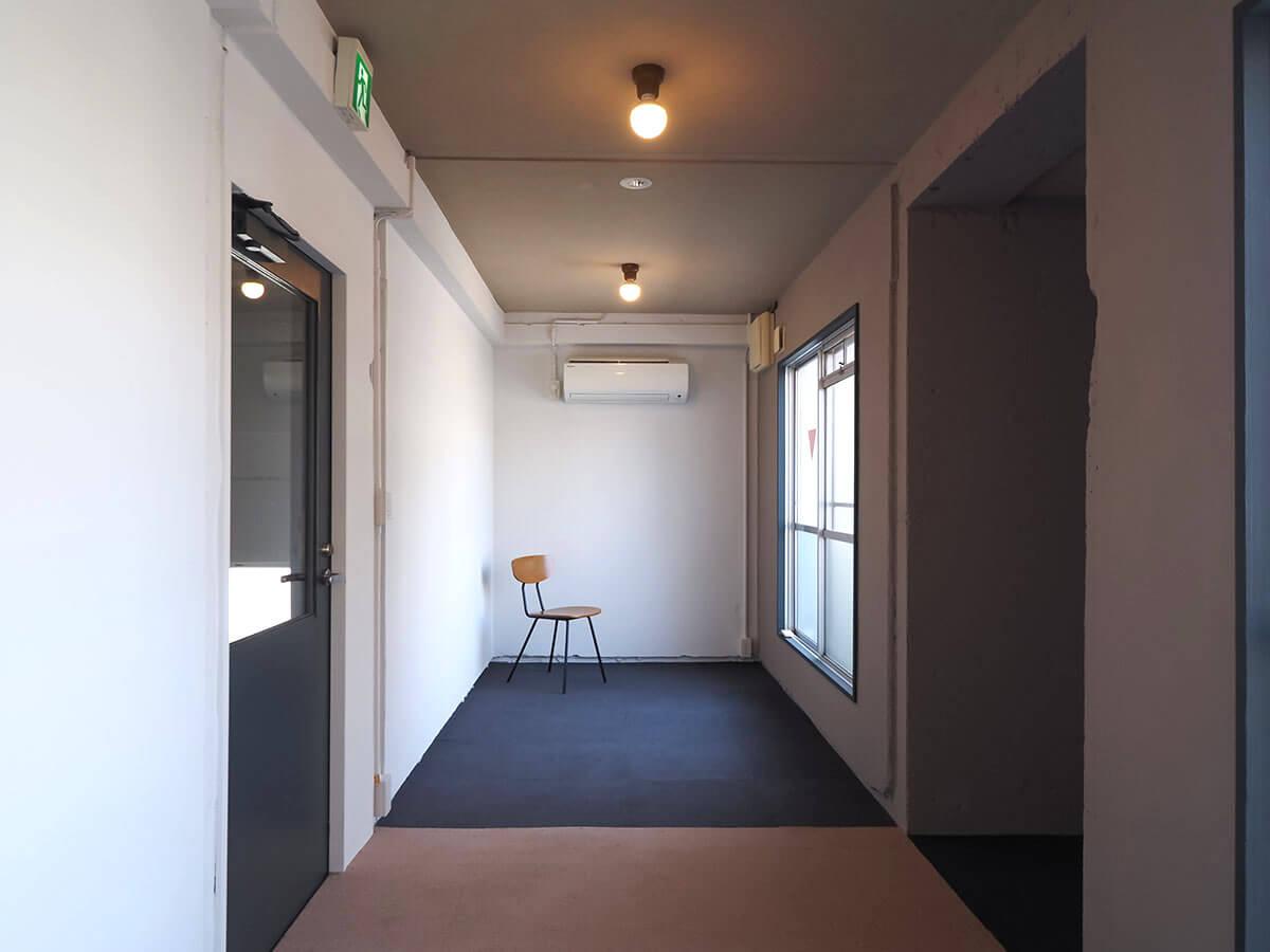 新宿区新宿の賃貸物件/細長いけど妙に落ち着く部屋