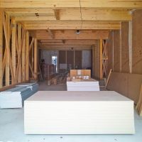 荒川区西日暮里の賃貸物件/1階：テラスから区画内を見るとこんな雰囲気です