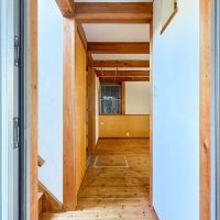 品川区小山台の売買物件/玄関ドアを開けると