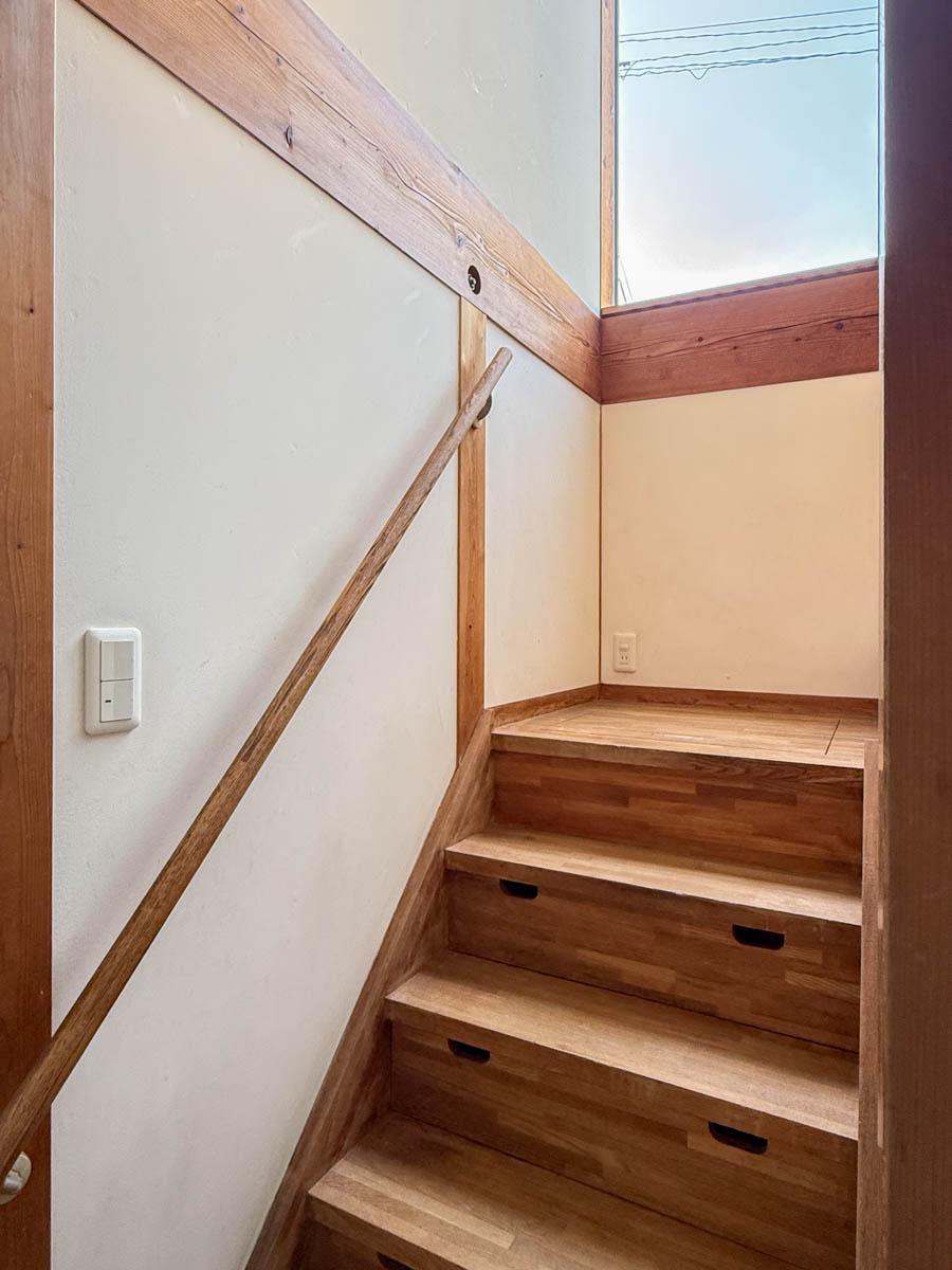 品川区小山台の売買物件/階段