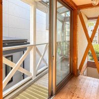 品川区小山台の売買物件/バルコニー床はグレーチング