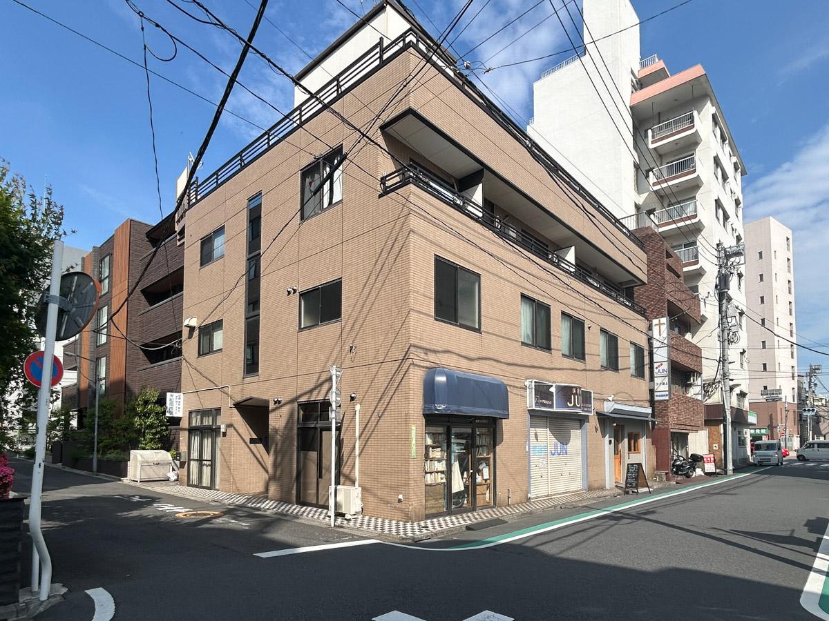 荒川区西日暮里の賃貸物件/マンション外観