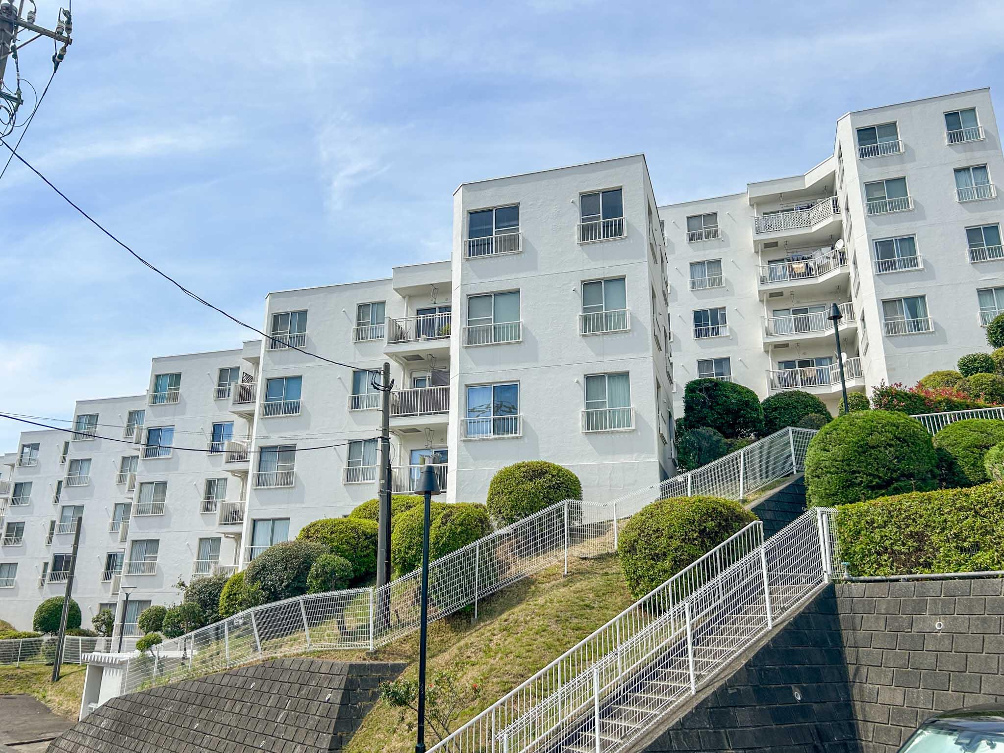 川崎市宮前区土橋の売買物件/今回募集のB棟のすぐ下にある、A棟の外観