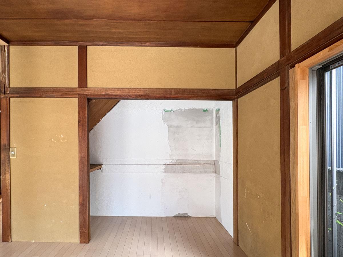 三鷹市井の頭の賃貸物件/1階　押入れ部分はふすまが取り外されてありません
