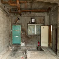 新宿区住吉町の賃貸物件/マンション共用部に玄関がついています