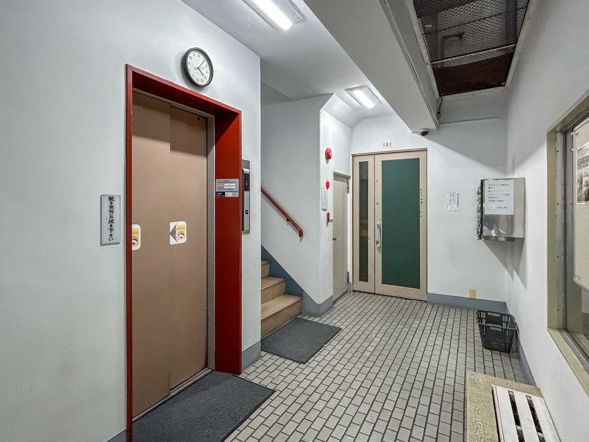 港区赤坂の賃貸物件/エントランスホール