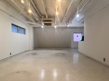中央区日本橋富沢町の賃貸物件/爽やかなアジト？