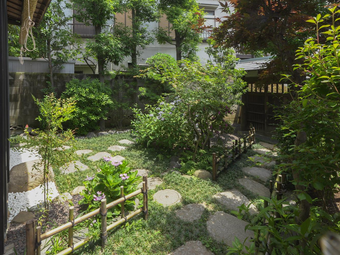 大田区南馬込の賃貸物件/美しく整備された庭。もうすぐ紫陽花が見頃を迎える