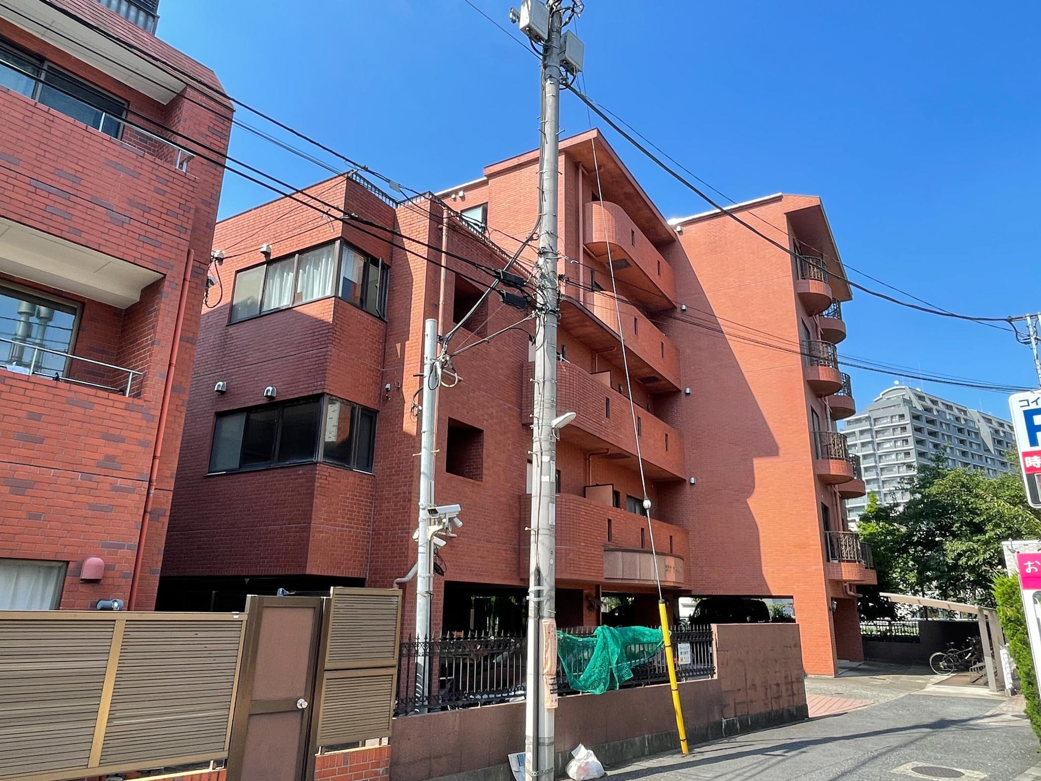 中野区中央の賃貸物件/外観を南側から