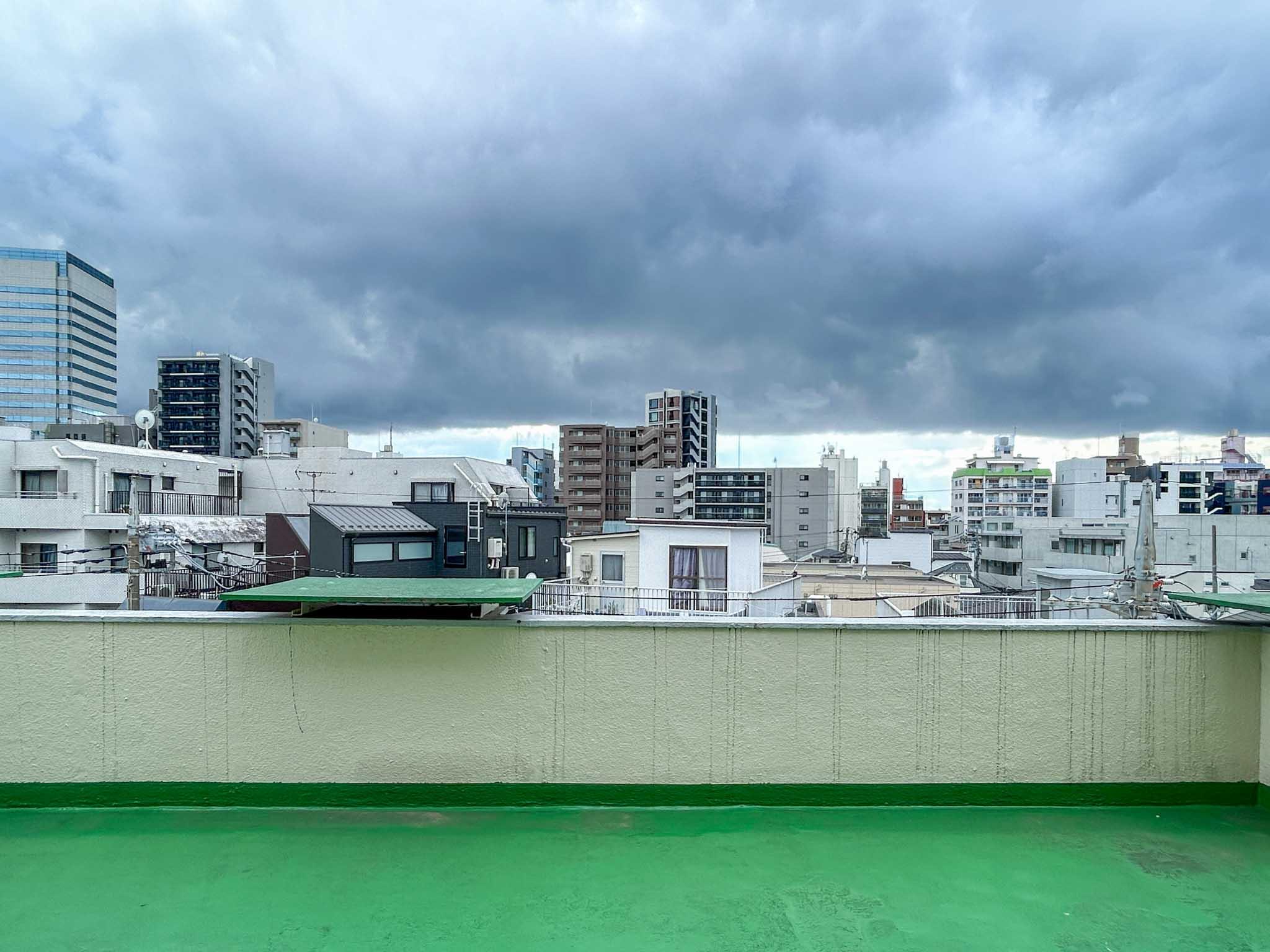 中野区新井の賃貸物件/西側をみる