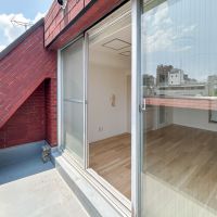 港区西麻布の賃貸物件/バルコニー別角度から
