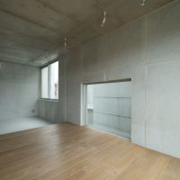三鷹市下連雀の賃貸物件/やわらかな自然光が部屋に差し込む