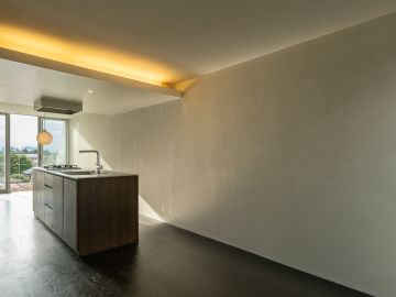 武蔵野市西久保の賃貸物件/空につづく洞窟