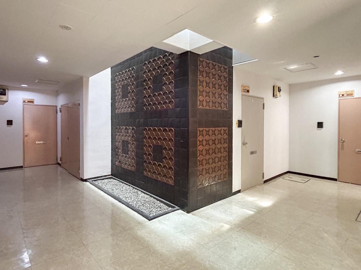 大田区田園調布本町の賃貸物件/共用部。綺麗に整備されています