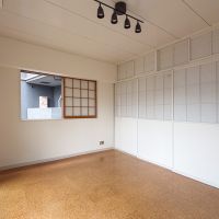 東京都渋谷区の賃貸物件/引き戸を閉めればプライベートスペースに