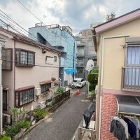 品川区平塚の賃貸物件/キッチン脇の窓からの眺望