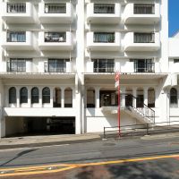 港区赤坂の賃貸物件/低層階のアーチ型の窓にキュンとしちゃいます