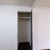 杉並区堀ノ内の賃貸物件/部屋の中央にもコンパクトな収納