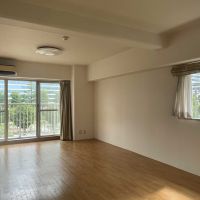 中野区中野の賃貸物件/角部屋で、西側にも窓があります
