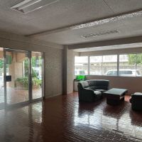 中野区中野の賃貸物件/久々に、エントランスの雰囲気にピンときました
