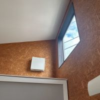 板橋区中台の賃貸物件/2階の窓からもしっかりと光が注いできます