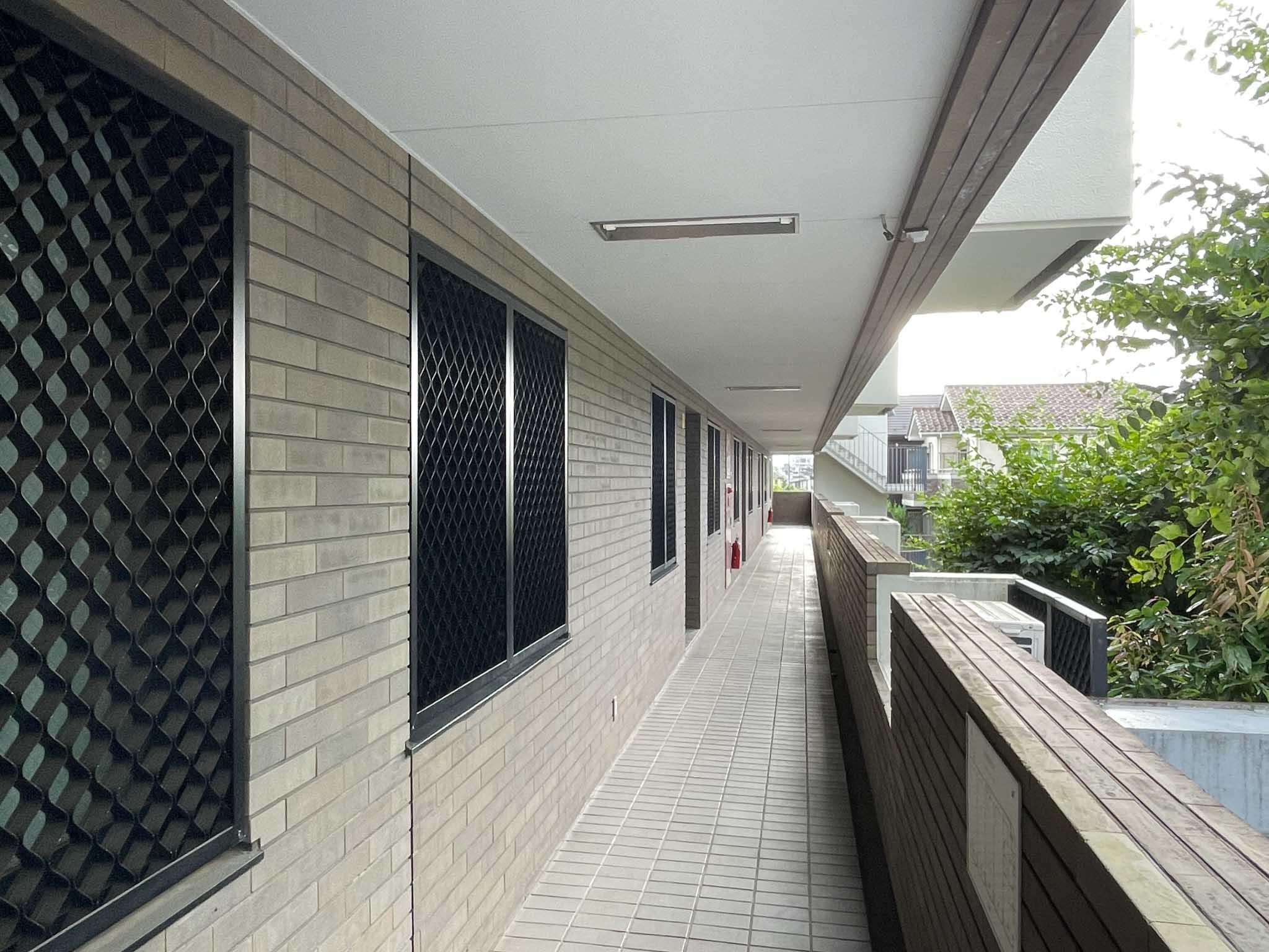 小金井市緑町の賃貸物件/玄関外、共用部