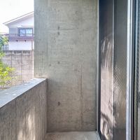 大田区山王の賃貸物件/ベランダ。コンパクトなサイズ感