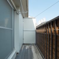 渋谷区本町の賃貸物件/南向きのコンパクトなバルコニー
