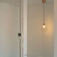渋谷区本町の賃貸物件/階段スペースの照明