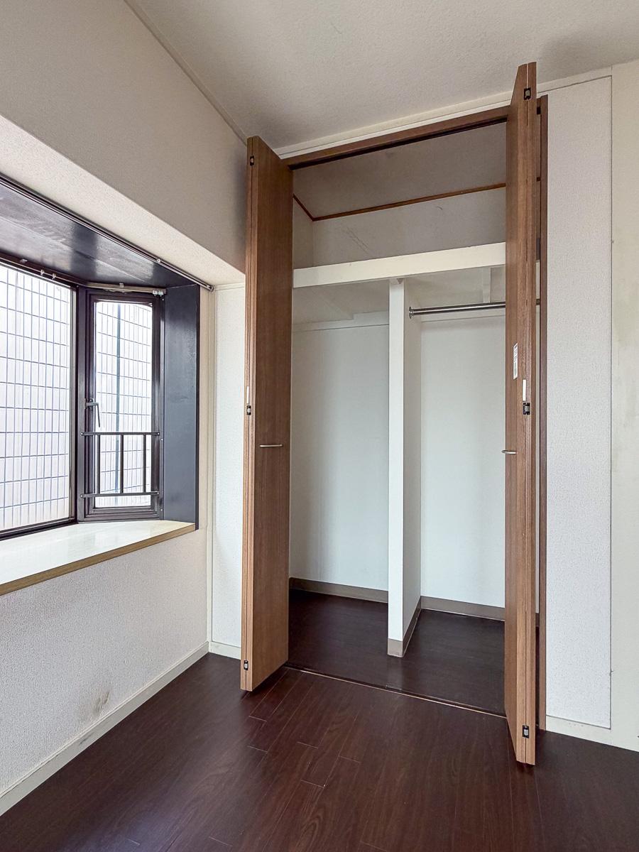 中野区本町の賃貸物件/こちらの収納はややゆったり