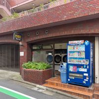 中野区本町の賃貸物件/1階にはコインランドリー