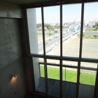川崎市中原区丸子通の賃貸物件/大きな窓から存分に多摩川の景色が楽しめます