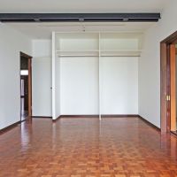 品川区荏原の賃貸物件/テラス側から見た、中央の洋室