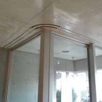 川崎市高津区二子の賃貸物件/開口部の上部はカーテンレールが埋め込まれています。