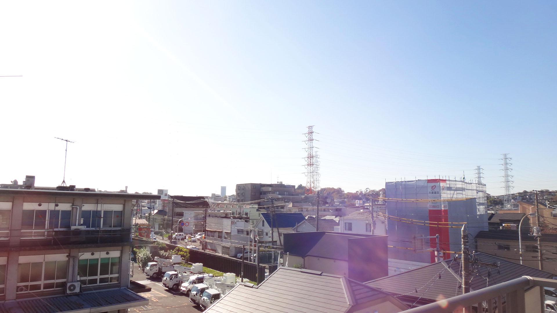 横浜市港北区樽町の賃貸物件/目線は周囲より少しだけ高いです。