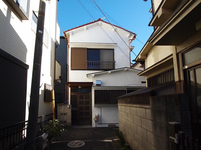 すっきりシンプルな外観