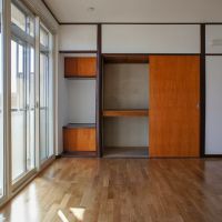 板橋区稲荷台の賃貸物件/ふすまだった部分には木製の建具を入れました