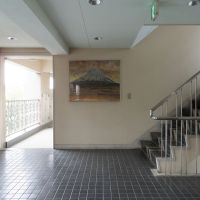渋谷区神宮前の賃貸物件/共有部の雰囲気もよし