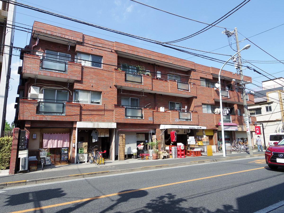 1階は飲食店が入居中