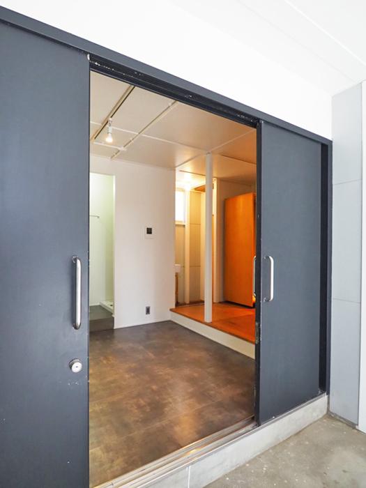 目黒区原町の賃貸物件/ここが玄関!かなり斬新