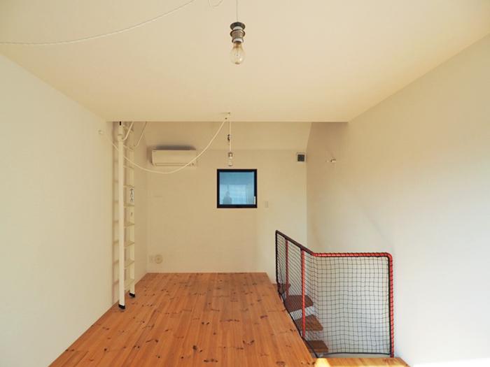杉並区善福寺の賃貸物件/はしごは壁に立てかけることもできる
