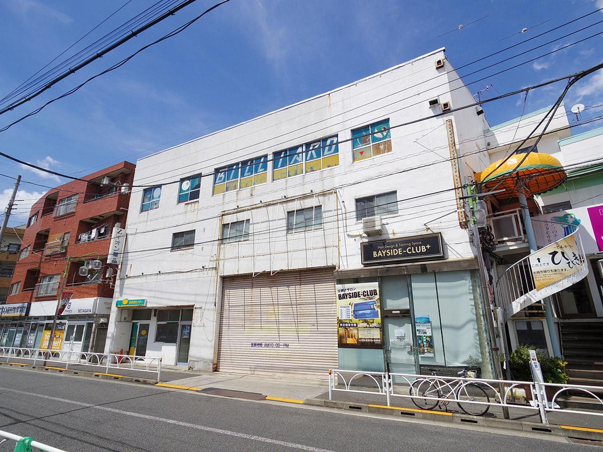 外観。ジャンクな雰囲気