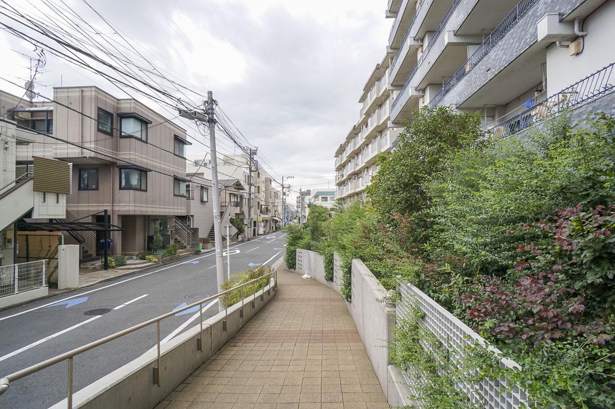 エントランスにはスロープ付き