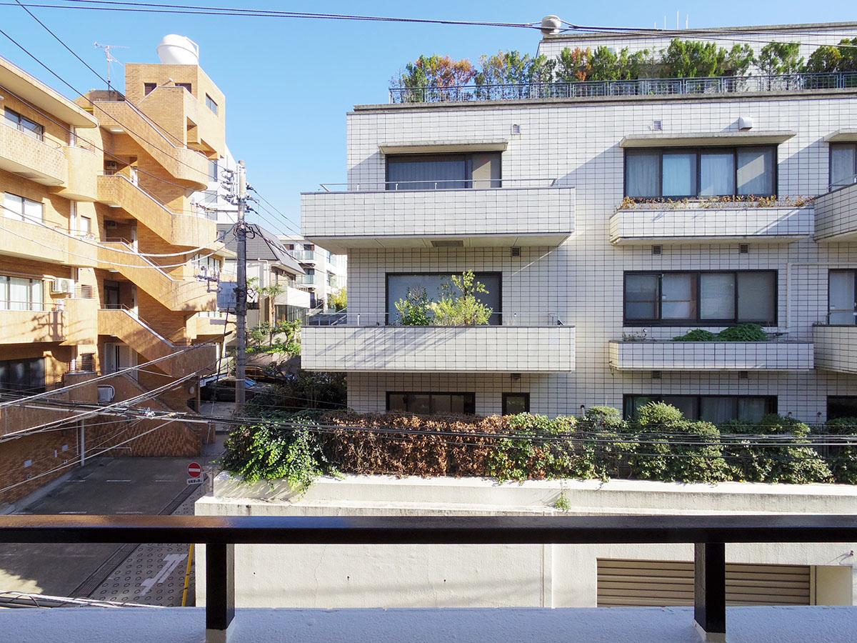 東向きバルコニーからの眺望