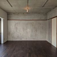 大田区大森中の賃貸物件/バルコニー側の居室は窓2面分でまとめて14帖ほど