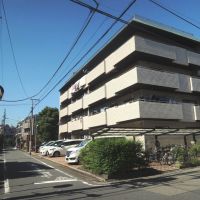 大田区大森中の賃貸物件/見た目はごく普通のマンション、その上にはまさかの‥