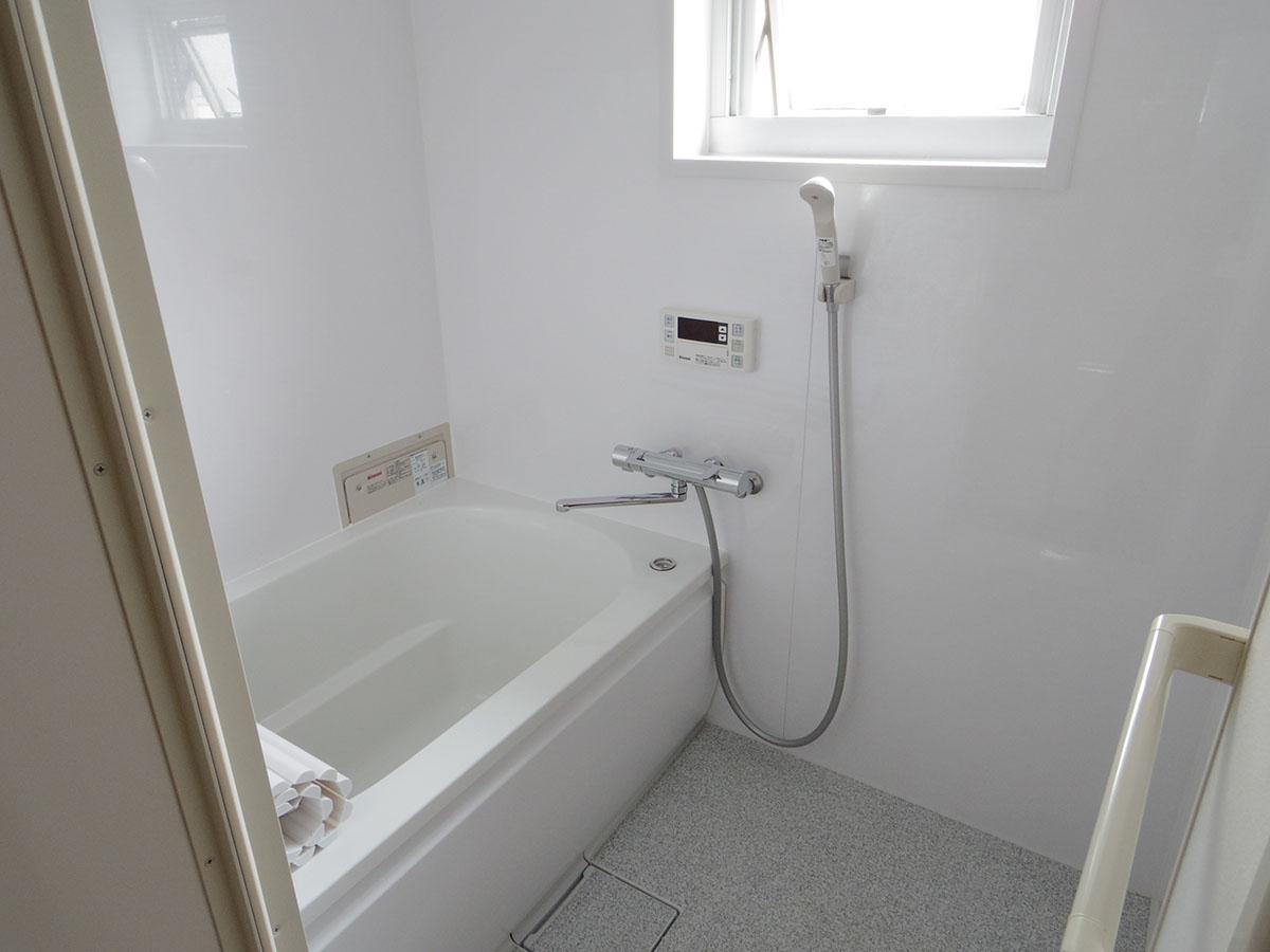 渋谷区千駄ヶ谷の賃貸物件/風呂はかなりきれい