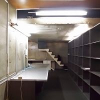 港区南青山の賃貸物件/地下2階の入り口から