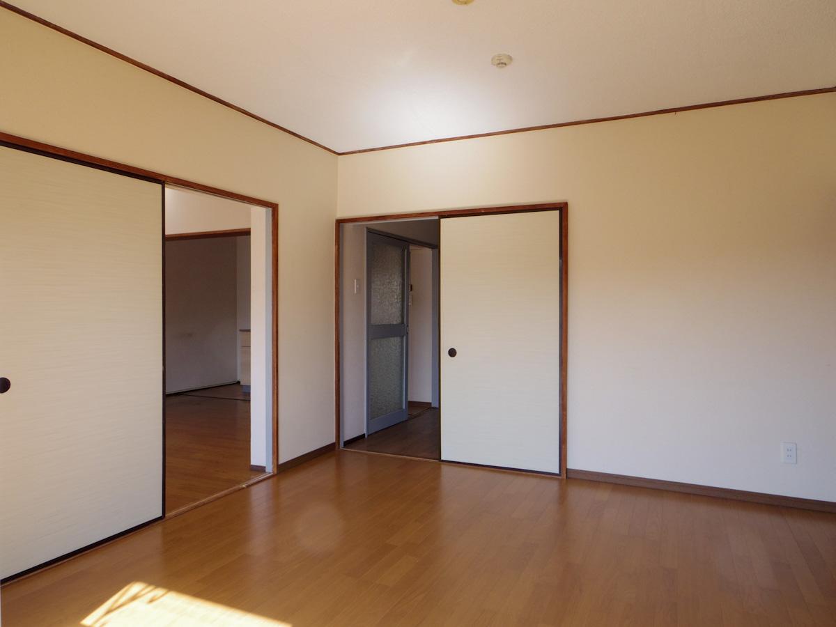 三鷹市井の頭の賃貸物件/リビング隣の9畳の洋室