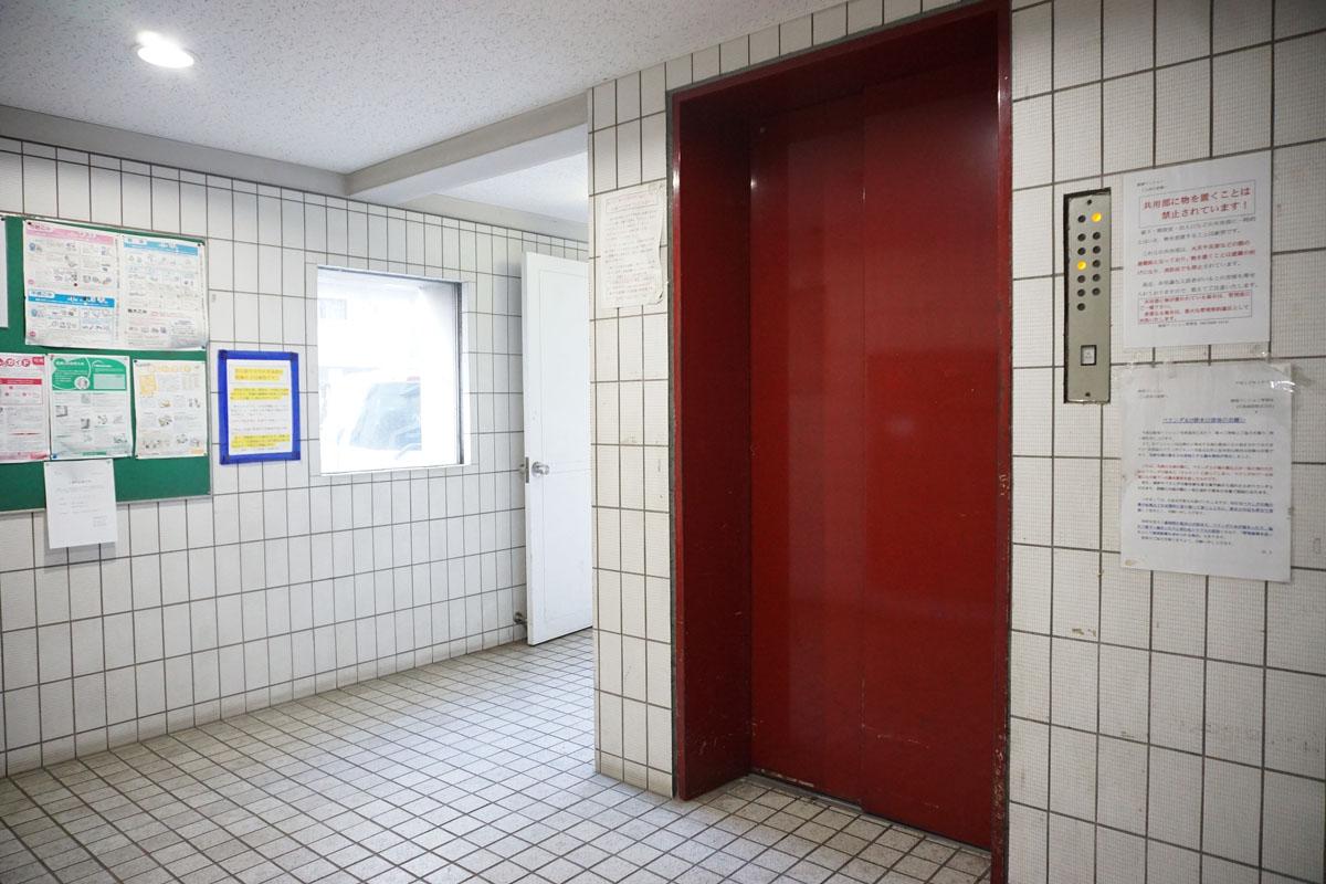エレベーター2基